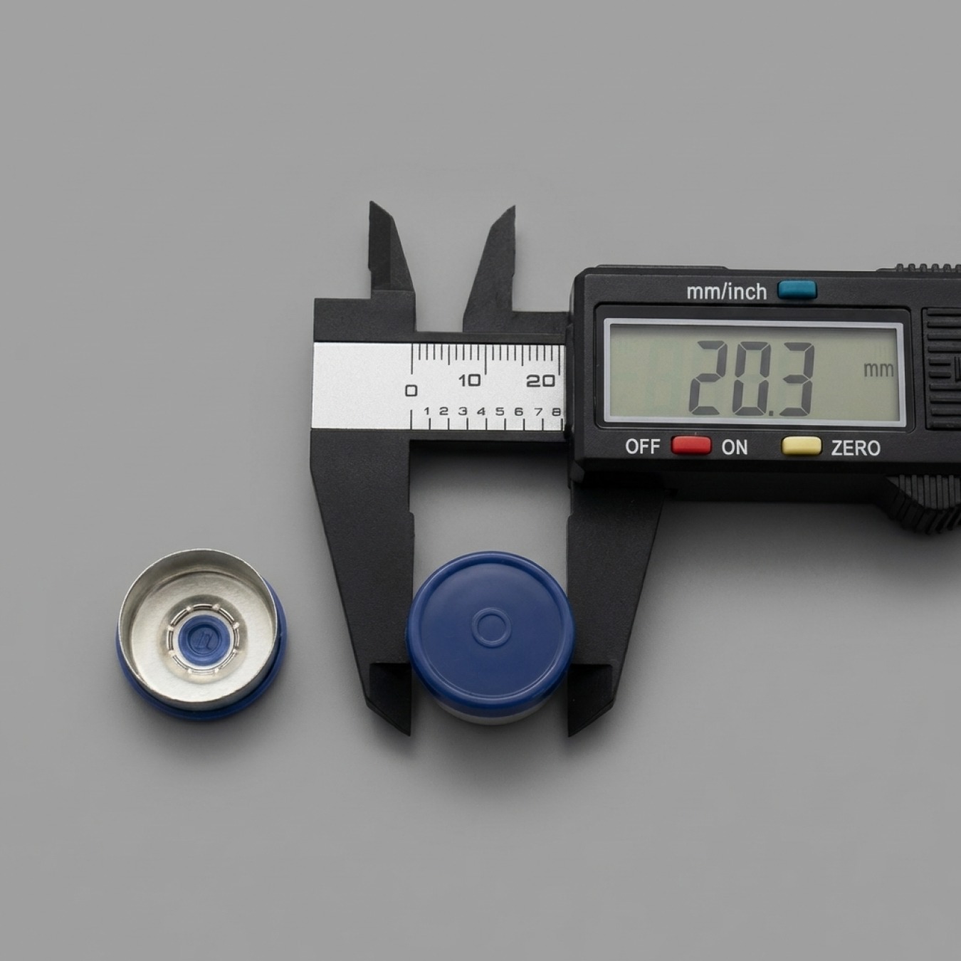 20 MM PARLAK LACİVERT FLIP OFF KAPAK